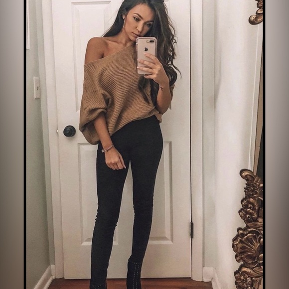 BKE Off-Shoulder Sweater - Picture 2 of 3